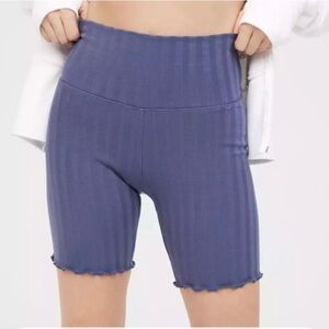 Aerie Offline High Rise Groove Bike Shorts 7" Inseam Ribbed Size L